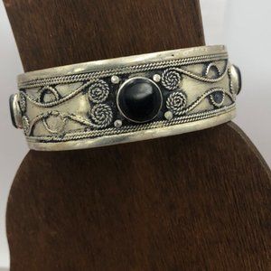 single  Tribal Vintage Stones Slim Bracelet Boho Bracelet